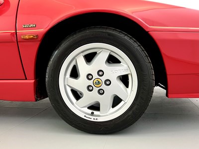Lot 111 - 1989 Lotus Esprit Turbo
