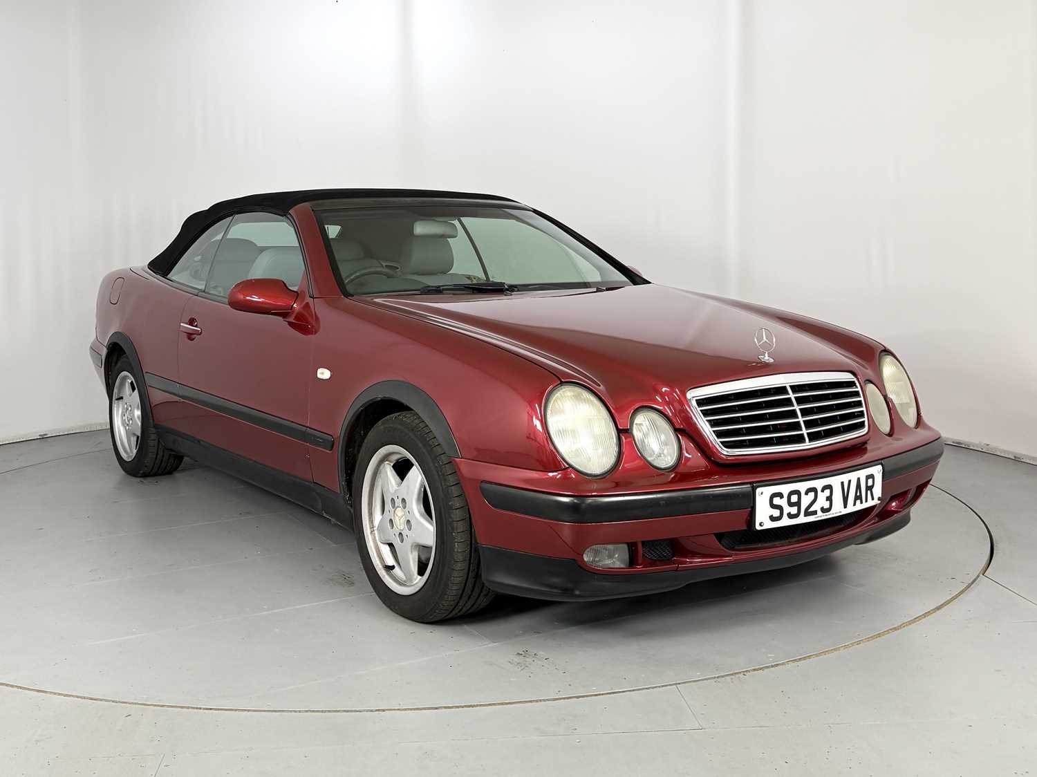 1998 Mercedes-Benz CLK320