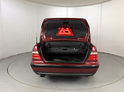 Lot 191 - 1998 Mercedes-Benz CLK320