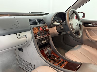 Lot 191 - 1998 Mercedes-Benz CLK320
