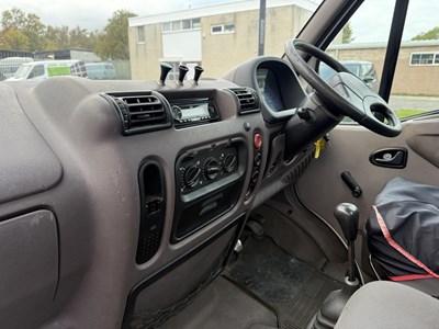 Lot 92 - 2001 Renault Master T33