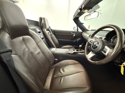 Lot 2008 Mazda MX5