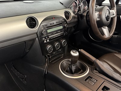 Lot 2008 Mazda MX5