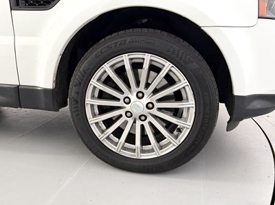 Lot 2012 Range Rover Sport