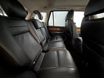 Lot 2012 Range Rover Sport