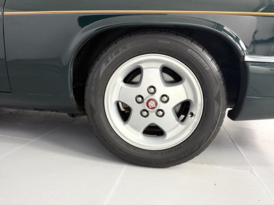 Lot 1994 Jaguar XJS