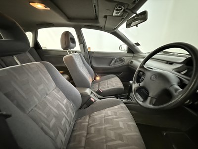 Lot 1992 Mazda 626 GIX