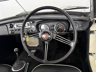 Lot 1969 MG C Roadster