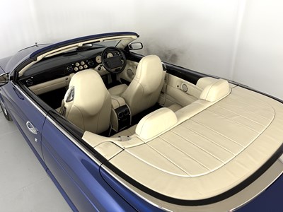 Lot 2006 Bentley Azure