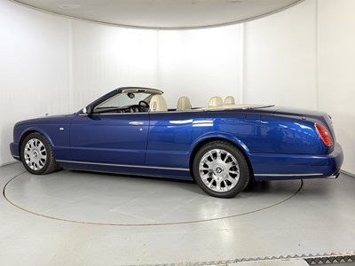 Lot 2006 Bentley Azure