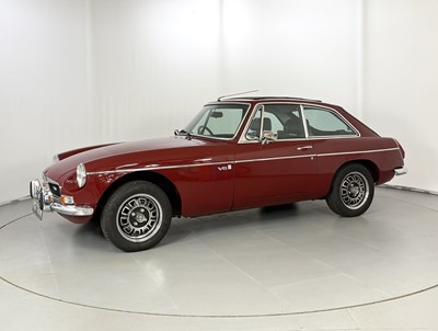 Lot 1973 MG BGT V8