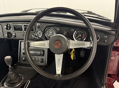 Lot 1973 MG BGT V8