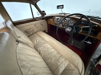 Lot 1971 Bentley S2
