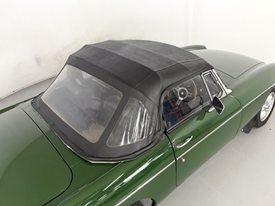 Lot 1976 MG B Roadster