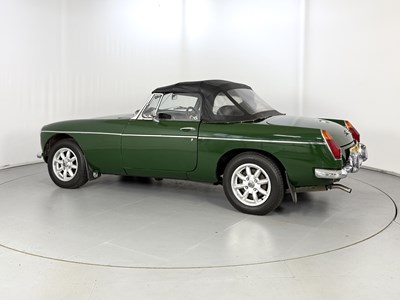 Lot 1976 MG B Roadster