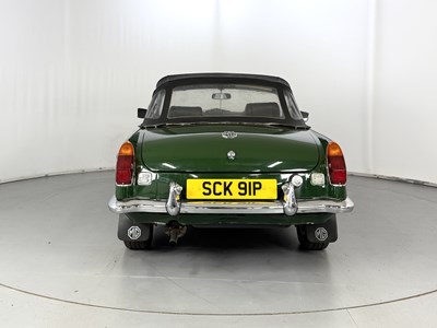 Lot 1976 MG B Roadster