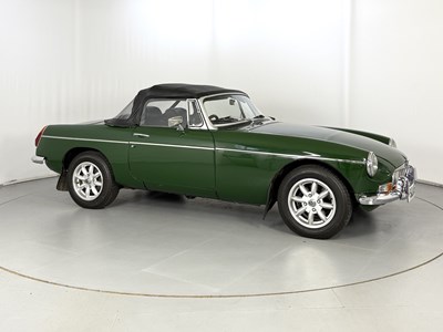 Lot 1976 MG B Roadster