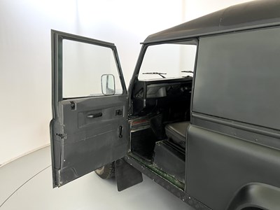 Lot 83 - Land Rover Defender 90