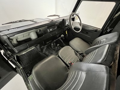 Lot 83 - Land Rover Defender 90