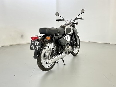 Lot 34 - 1965 Honda C200