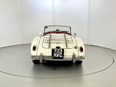 Lot 105 - 1957 MG A