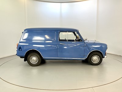Lot 148 - 1975 Austin Mini 95 Van