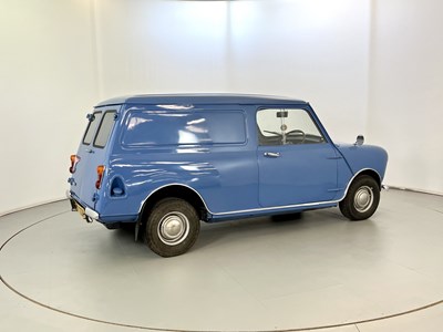 Lot 148 - 1975 Austin Mini 95 Van