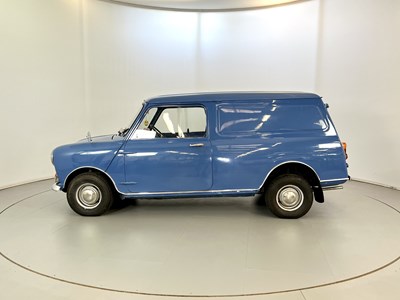 Lot 148 - 1975 Austin Mini 95 Van