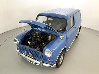 Lot 148 - 1975 Austin Mini 95 Van