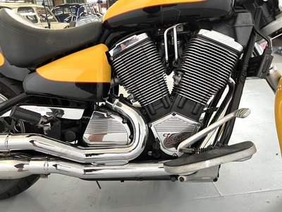 Lot 114 - 2003 Victory V92