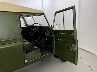 Lot 65 - 1981 Land Rover Series 3 - 6 Cylinder