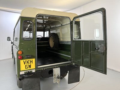 Lot 65 - 1981 Land Rover Series 3 - 6 Cylinder