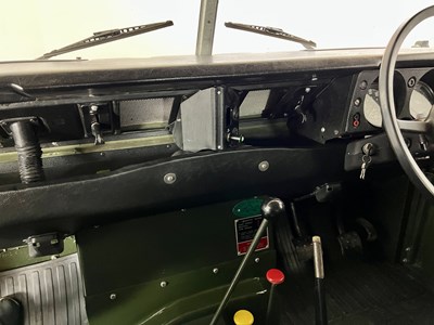 Lot 65 - 1981 Land Rover Series 3 - 6 Cylinder