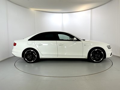 Lot 86 - 2012 Audi A4 S-line