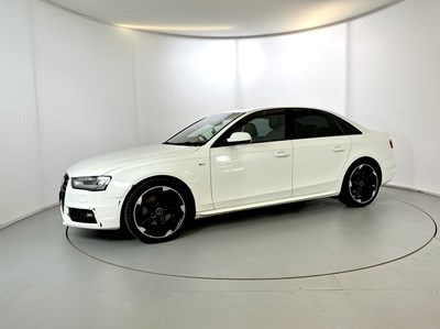 Lot 86 - 2012 Audi A4 S-line