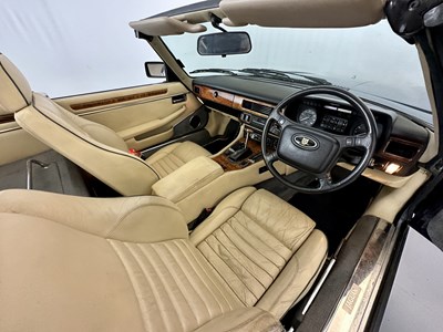 Lot 71 - 1989 Jaguar XJS V12