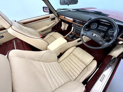 Lot 29 - 1989 Jaguar XJS V12