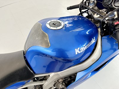 Lot 132 - 1998 Kawasaki ZX9R