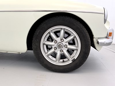 Lot 26 - 1967 MGC GT