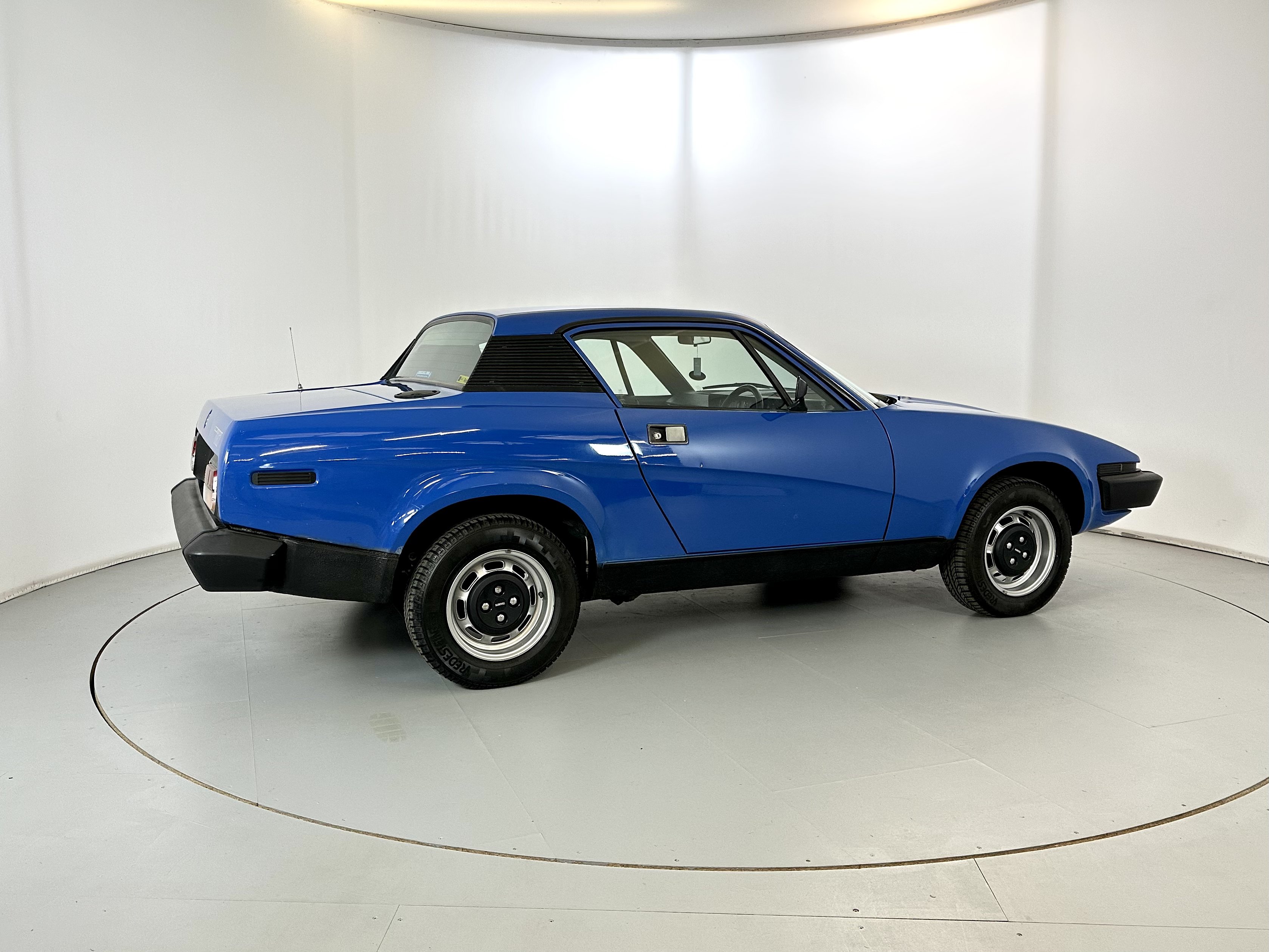 1976 Triumph TR7 - webBikeWorld