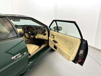Lot 42 - 1990 Lotus Esprit Turbo SE