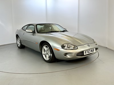 Lot 125 - 1998 Jaguar XK8