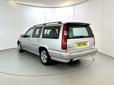 Lot 98 - 1999 Volvo V70