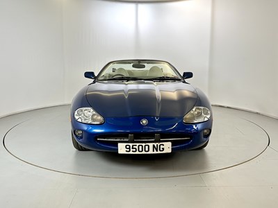 Lot 34 - 1998 Jaguar XK8 Cabriolet