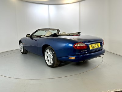 Lot 34 - 1998 Jaguar XK8 Cabriolet