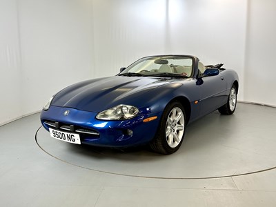 Lot 34 - 1998 Jaguar XK8 Cabriolet