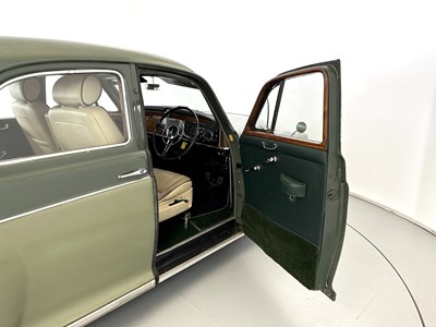 Lot 80 - 1959 Rover P4 100