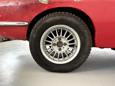 Lot 4 - 1969 Fiat 850 Spider