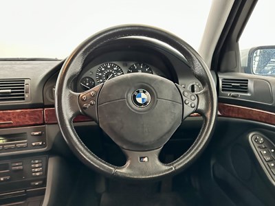 Lot 5 - 1998 BMW 528i