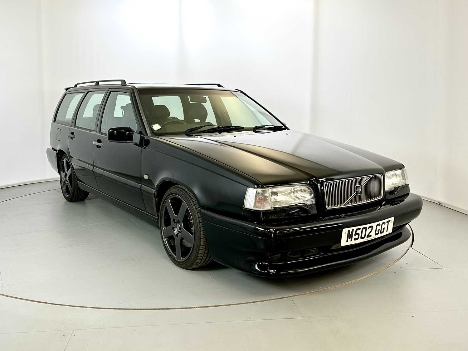 Lot 70 - 1994 Volvo 850 T5-R